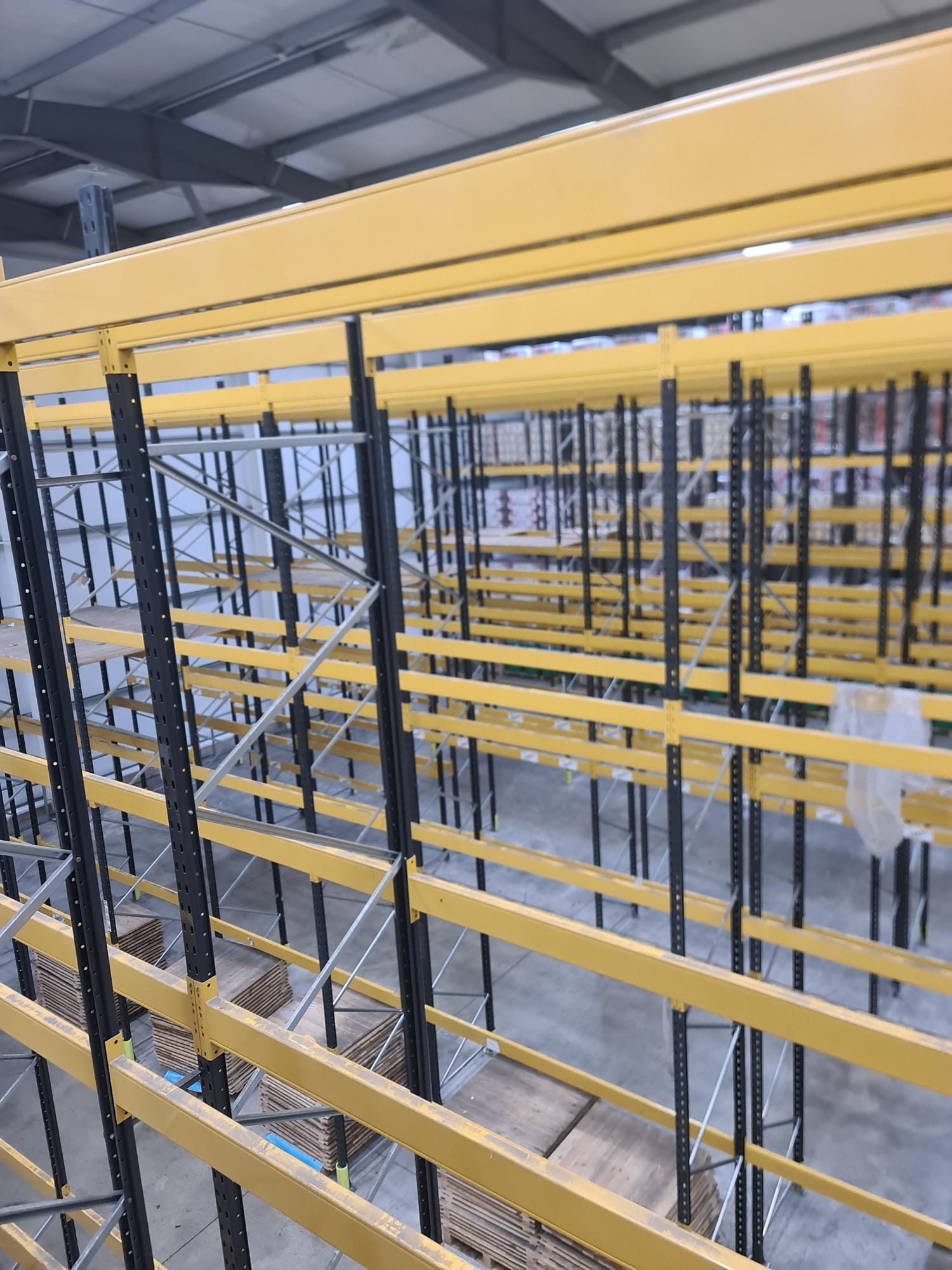New pallet racking install